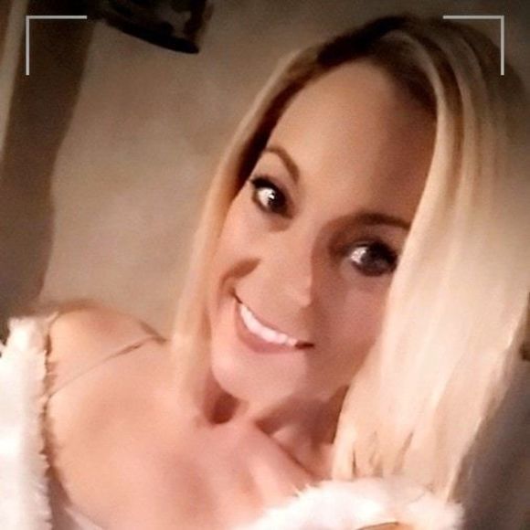 mandycc77